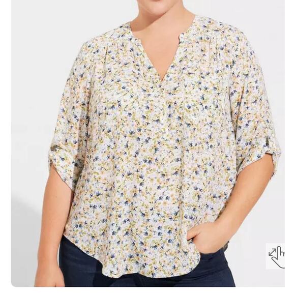 TORRID Harper Floral 3/4 Rolled Sleeves Pullover Blouse Top Size 5 - Picture 1 of 9